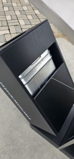Coș stradal DUO 60 din inox 201 cu acoperire pulbere – design premium negru + inox natural, capacitate 2×30L - imagine 5